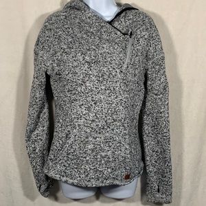 Killington Vermont woman’s pullover sweater. Size M